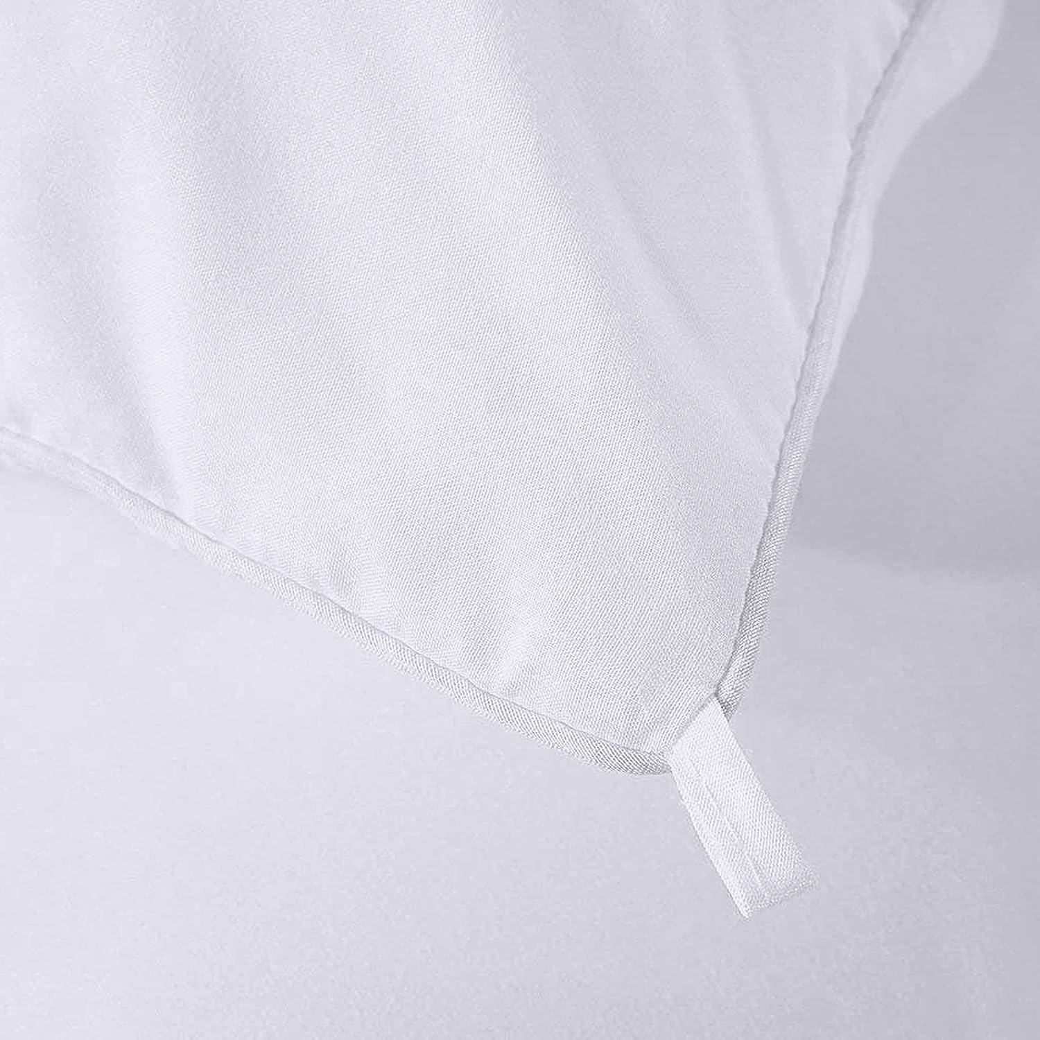 Bedding All Season Comforter - Ultra Soft Down Alternative Comforter - Plush Siliconized Fiberfill Duvet Insert - Box Stitched (Queen, White). Free shipping fast delivery.