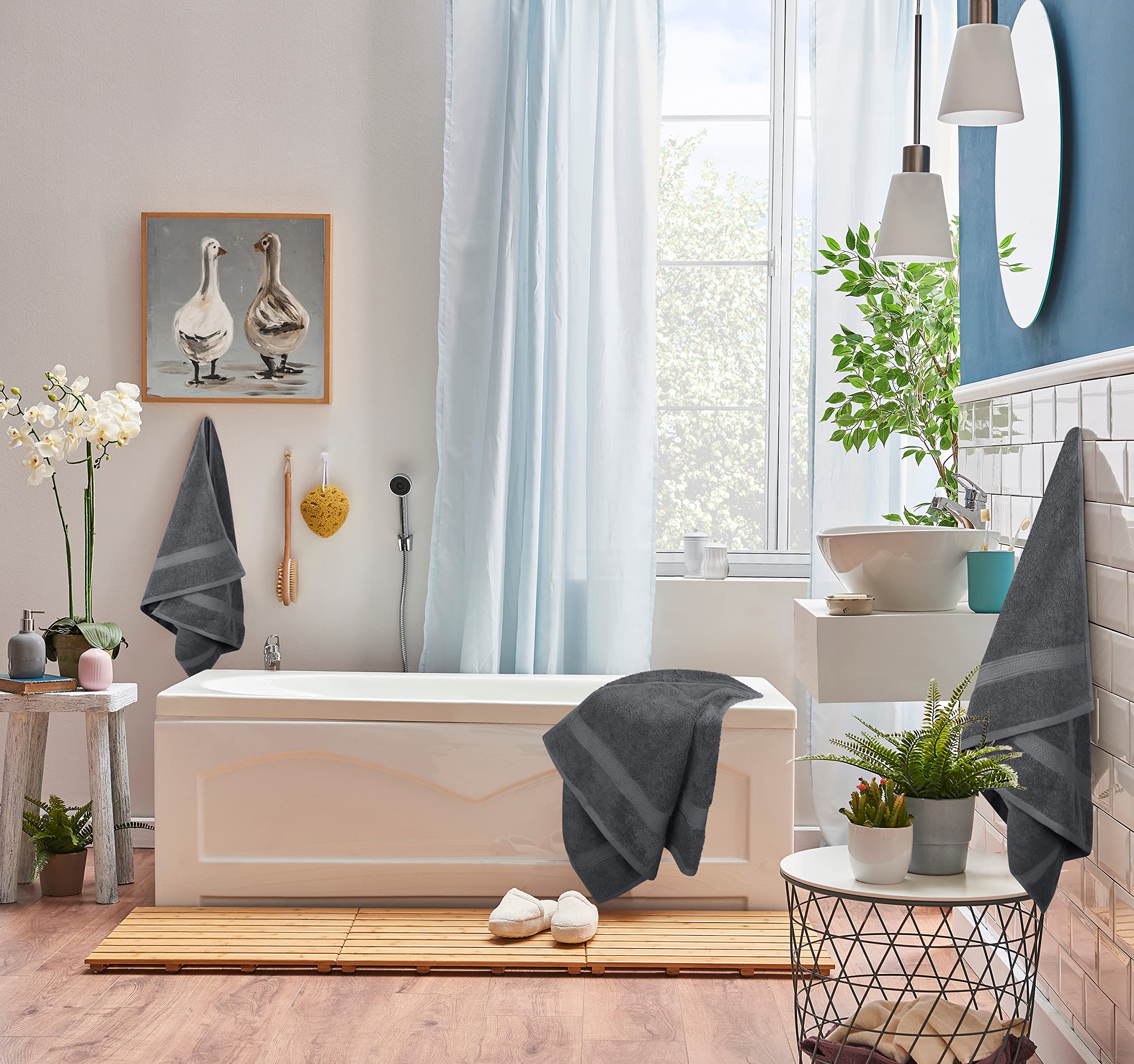 Cymak Towels 8-Piece Premium Towel Set, 2 Bath Towels, 2 Hand Towels, and 4 Wash Cloths, 600 GSM 100% Ring Spun Cotton Highly Absorbent Towels for Bathroom, Gym, Hotel, and Spa